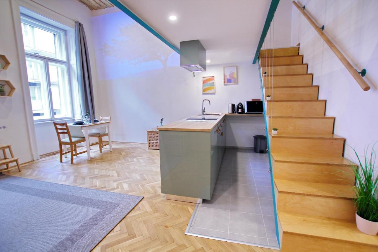 Awesome Budapest Downtown Studio W Balcony & Free Private Parking 外观 照片